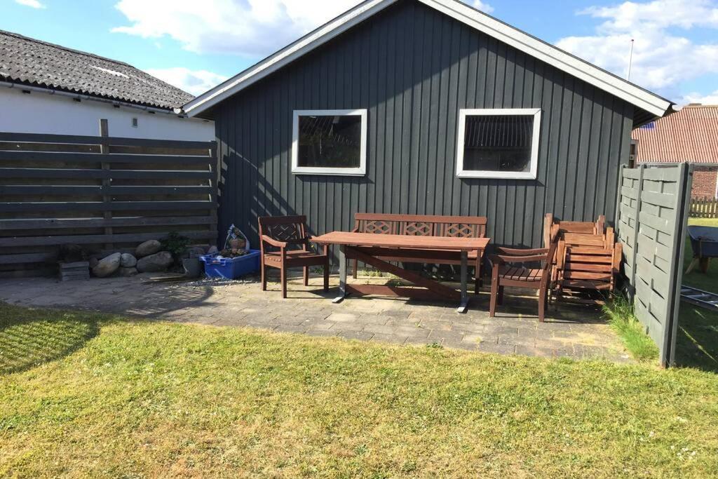 Gammelt Mando Hus Hyggebo Lägenhet Ribe Exteriör bild